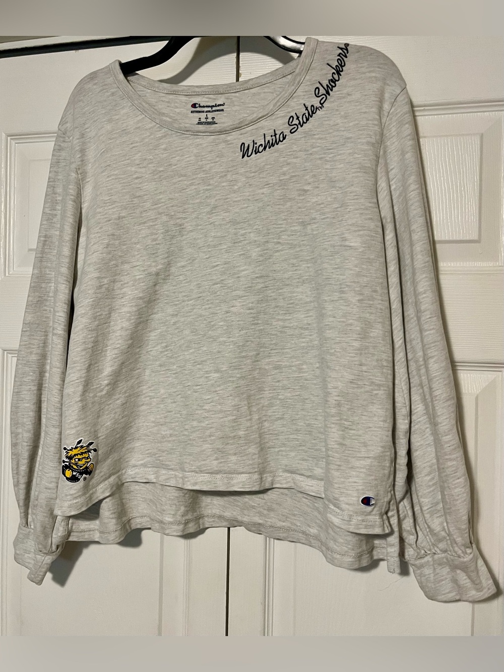 Champion Wichita State Shockers Grey Pullover Long Sleeve Top, Size Large